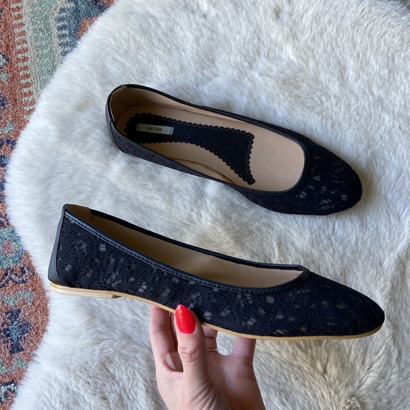 urban outfitters black lace ballet slipper flat slip on shoe classic basic 9 - Picture 1 of 15